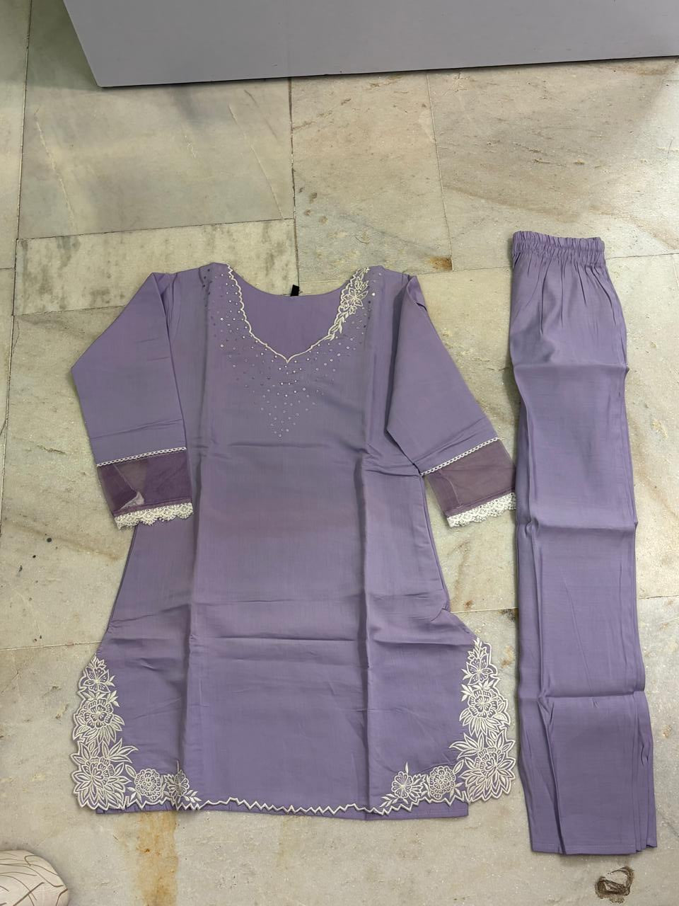 Elegant Lavender Kashida Work Co-Ord Set